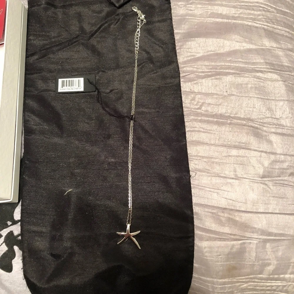 Starfish necklace